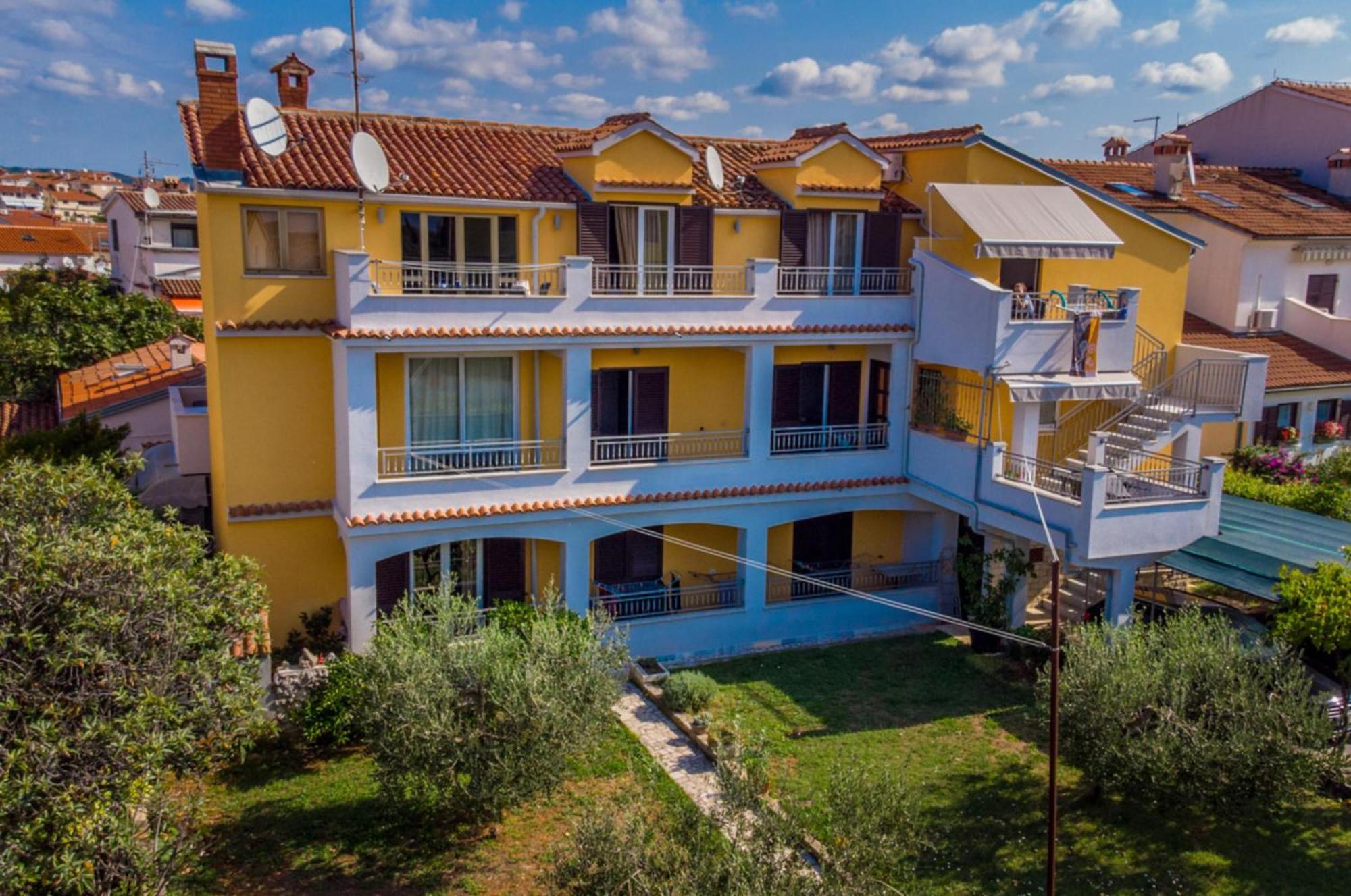 Apartments Malvina Rovinj Exterior photo